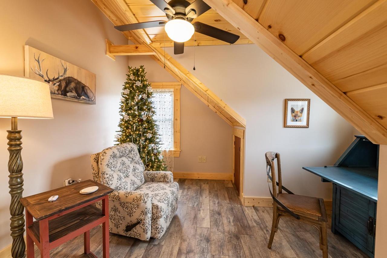 The Red Fox Cabin Villa Maggie Valley Exterior photo