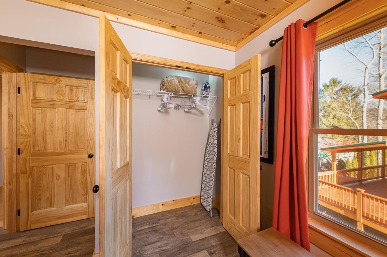 The Red Fox Cabin Villa Maggie Valley Exterior photo
